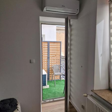 Apartament W Koninie Przy Ul. Wiosny Ludow Konin  Exterior foto